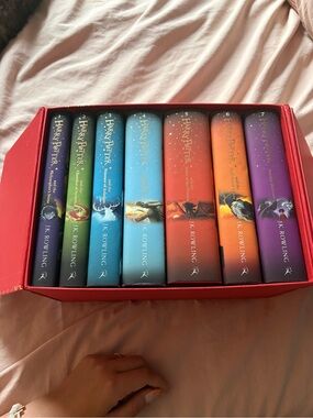 Harry Potter 7-Book Boxed Set - Colorful Hardcover Collection